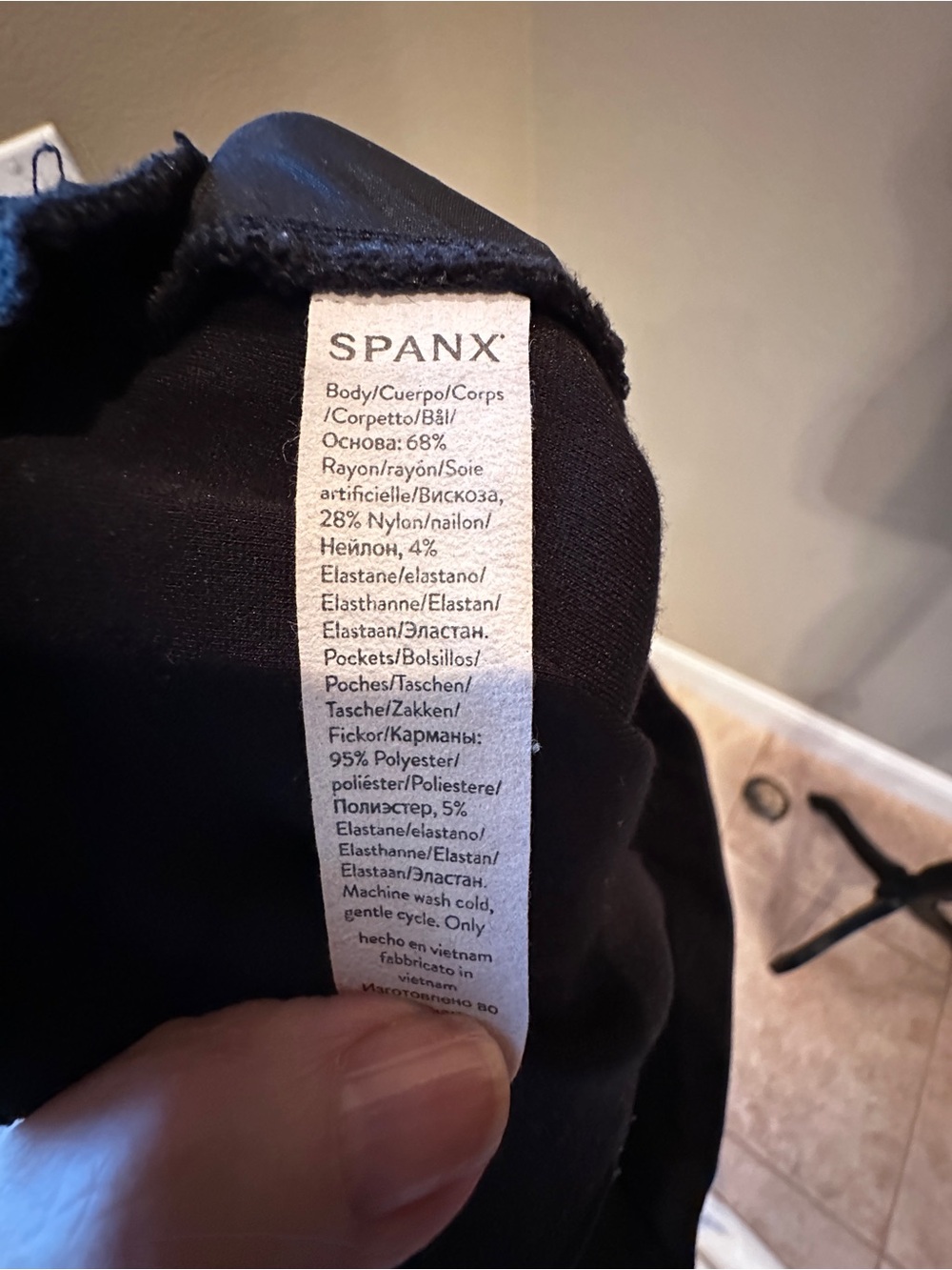 SPANX Sleek Black Pull-On Pants - Picture 4 of 4